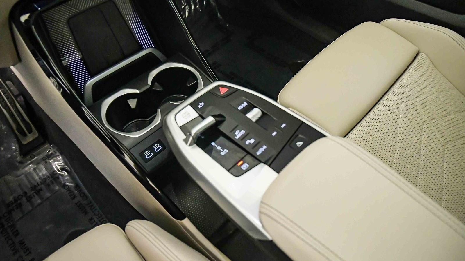 Used 2025 BMW X2 M35i image 24