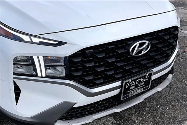 Used 2023 Hyundai Santa Fe SEL image 33