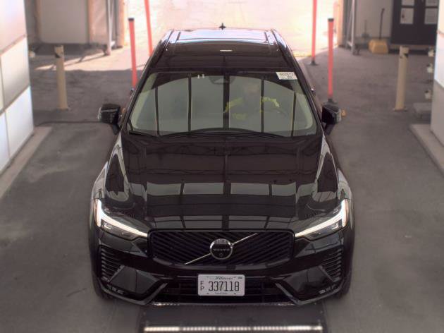 Used 2026 Volvo XC60 B5 Plus AWD/4WD image 4