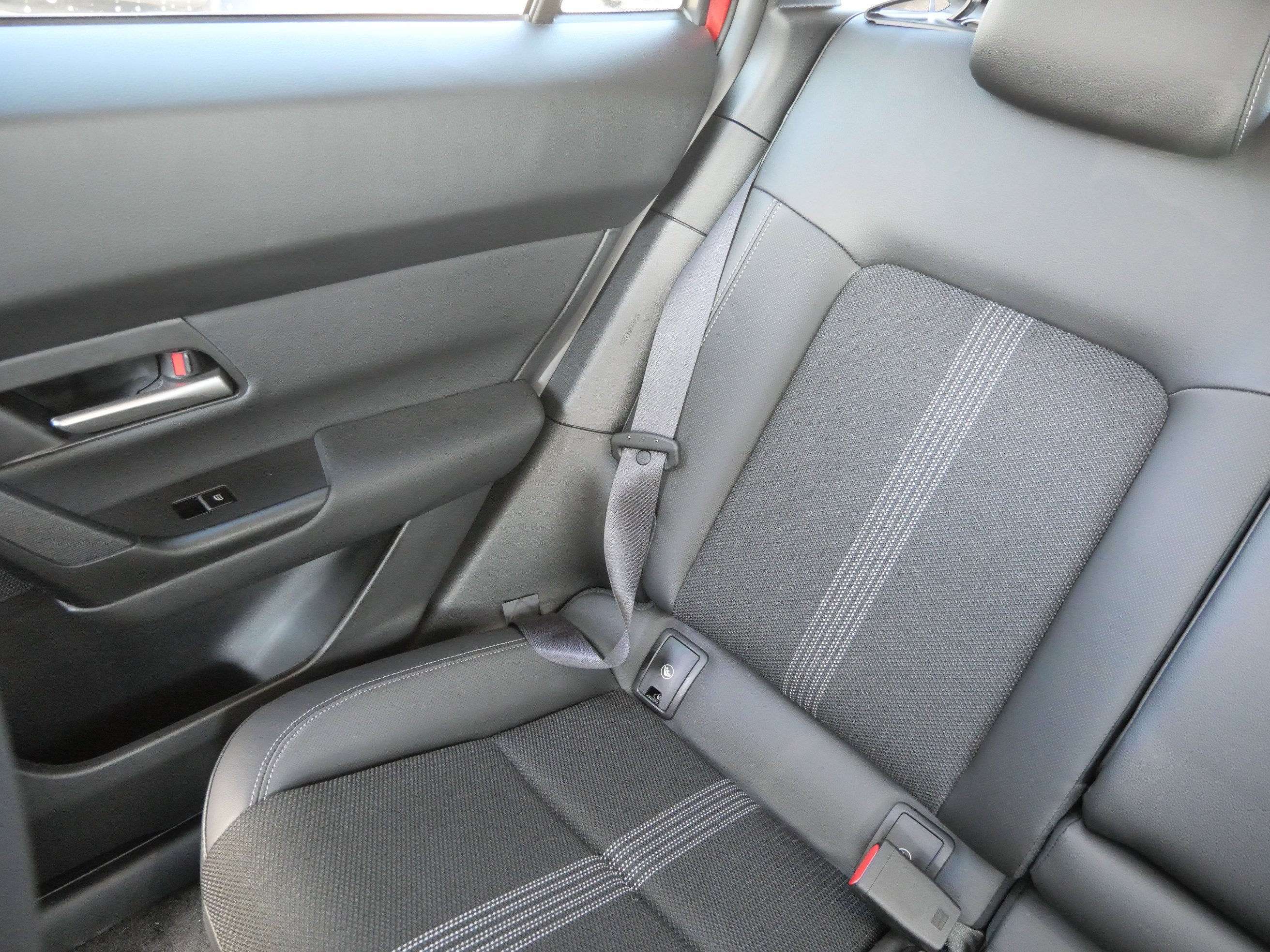 Used 2025 MAZDA CX-50 AWD 2.5 S w/ Select Package image 12