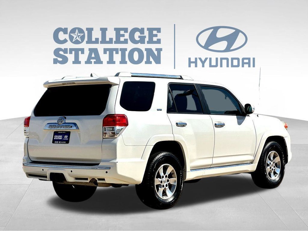 Used 2011 Toyota 4Runner SR5 RWD image 10