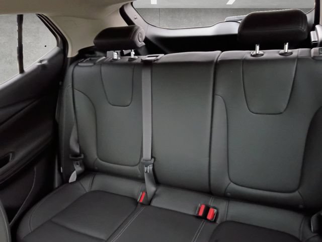 Used 2024 Buick Encore GX Sport Touring FWD image 22