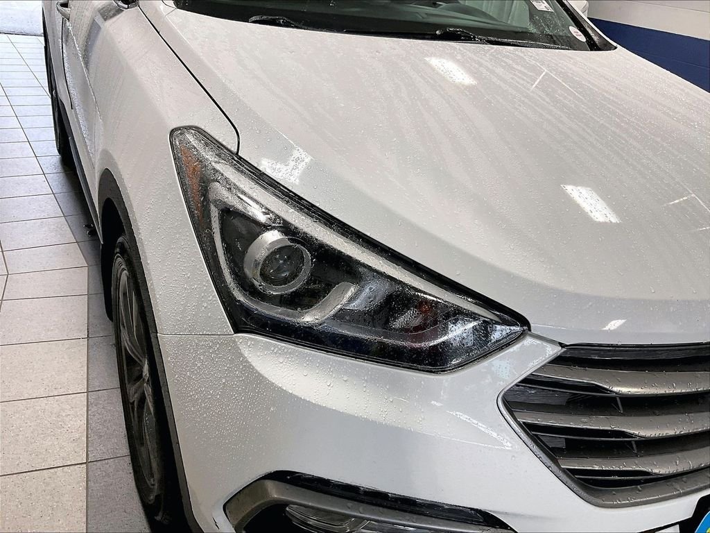 Used 2018 Hyundai Santa Fe Sport FWD image 33