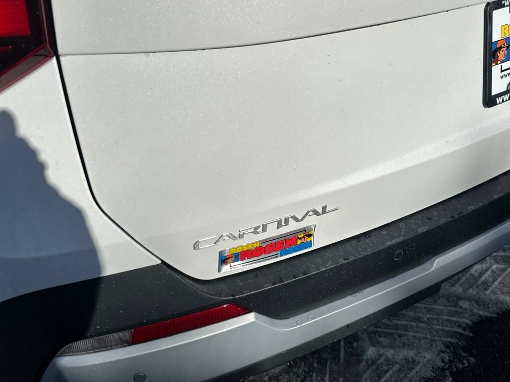 New 2026 Kia Carnival FWD image 34