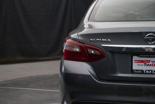 Used 2018 Nissan Altima 2.5 SV image 12