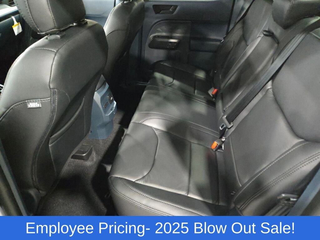 New 2025 Ford Maverick XLT w/ XLT Luxury Package AWD/4WD image 18