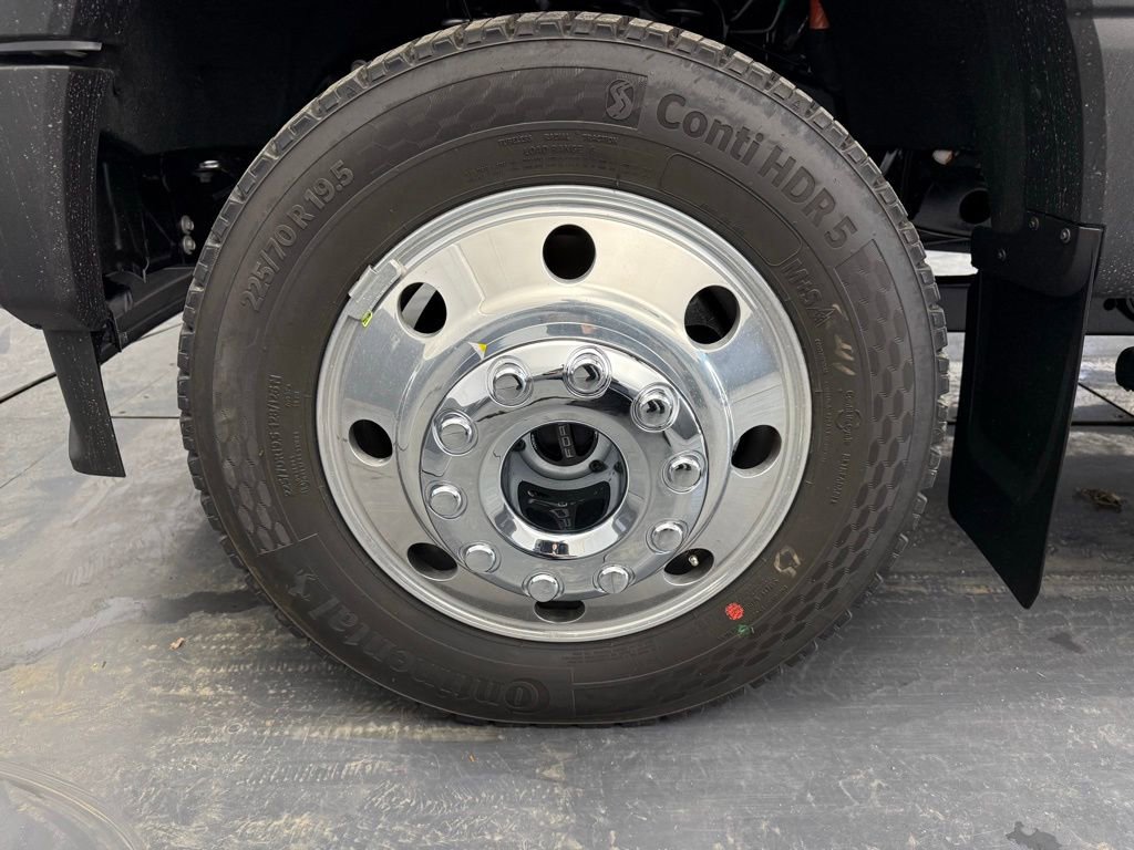 New 2026 Ford F450 XL w/ 360-Degree Camera Package image 23