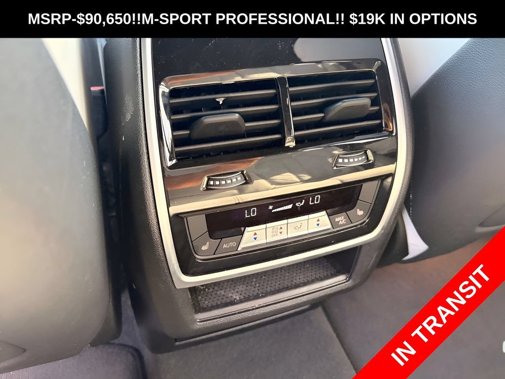 Used 2026 BMW X5 xDrive40i w/ M Sport Package AWD/4WD image 15