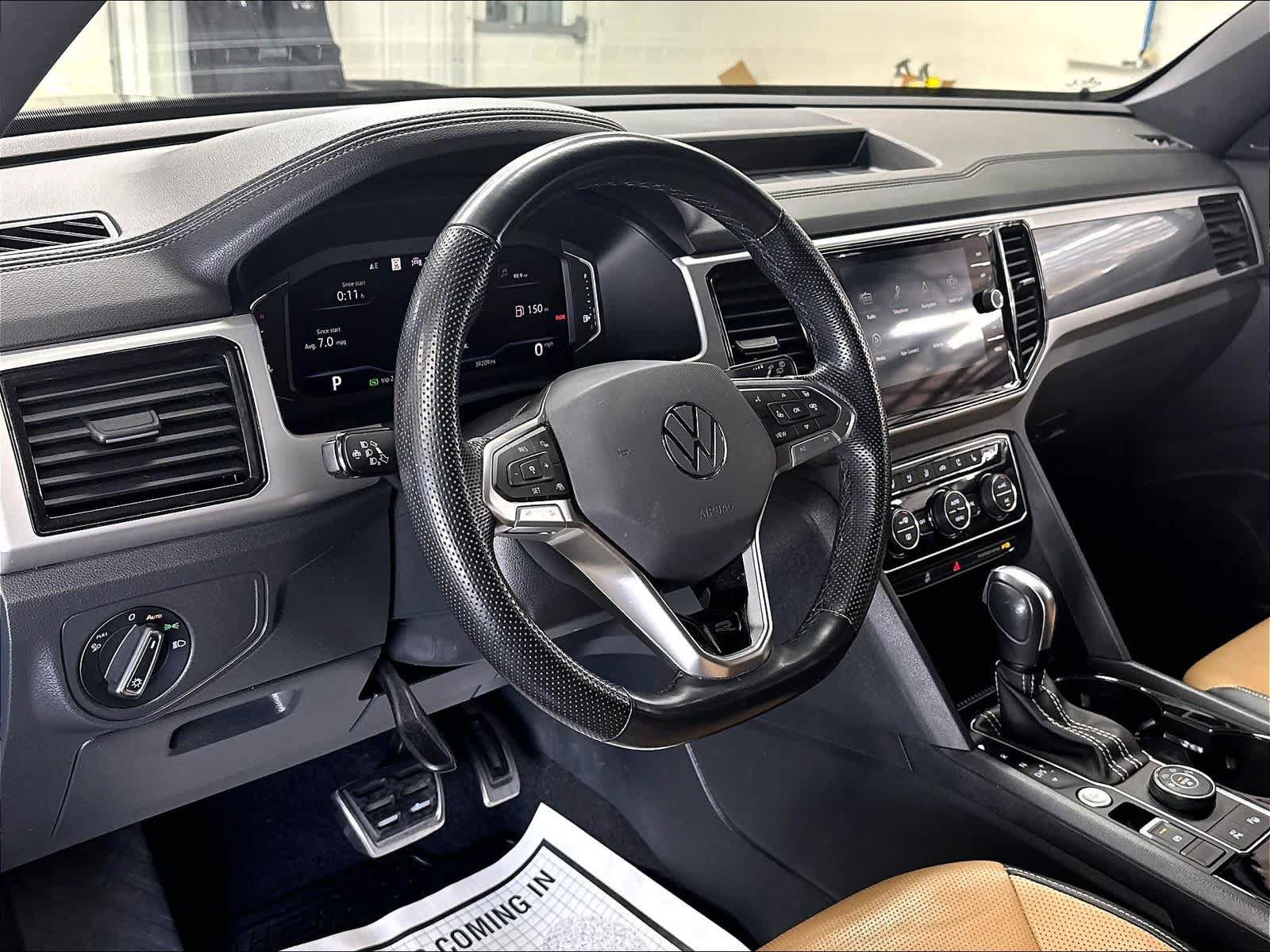 Used 2023 Volkswagen Atlas Cross Sport SEL Premium R-Line AWD/4WD image 20