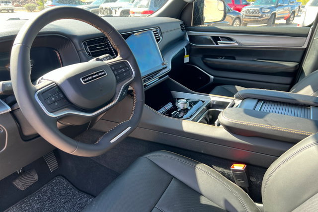 New 2026 Jeep Grand Wagoneer L 4WD image 15