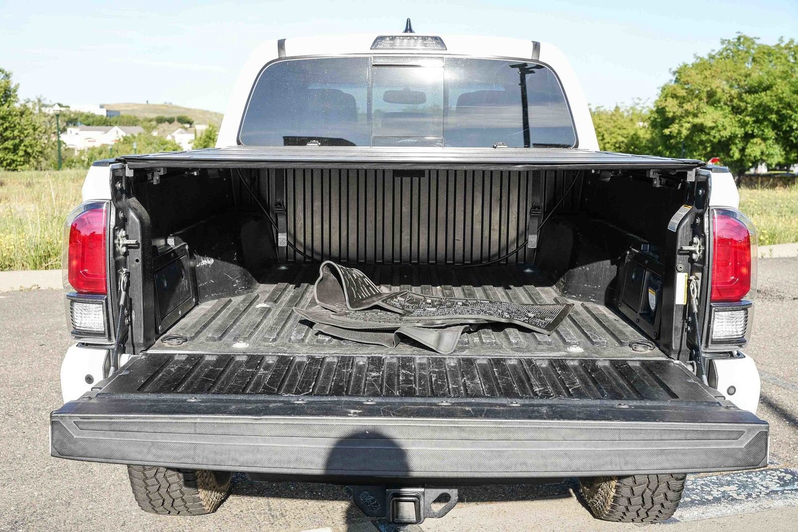 Used 2017 Toyota Tacoma TRD Pro AWD/4WD image 25