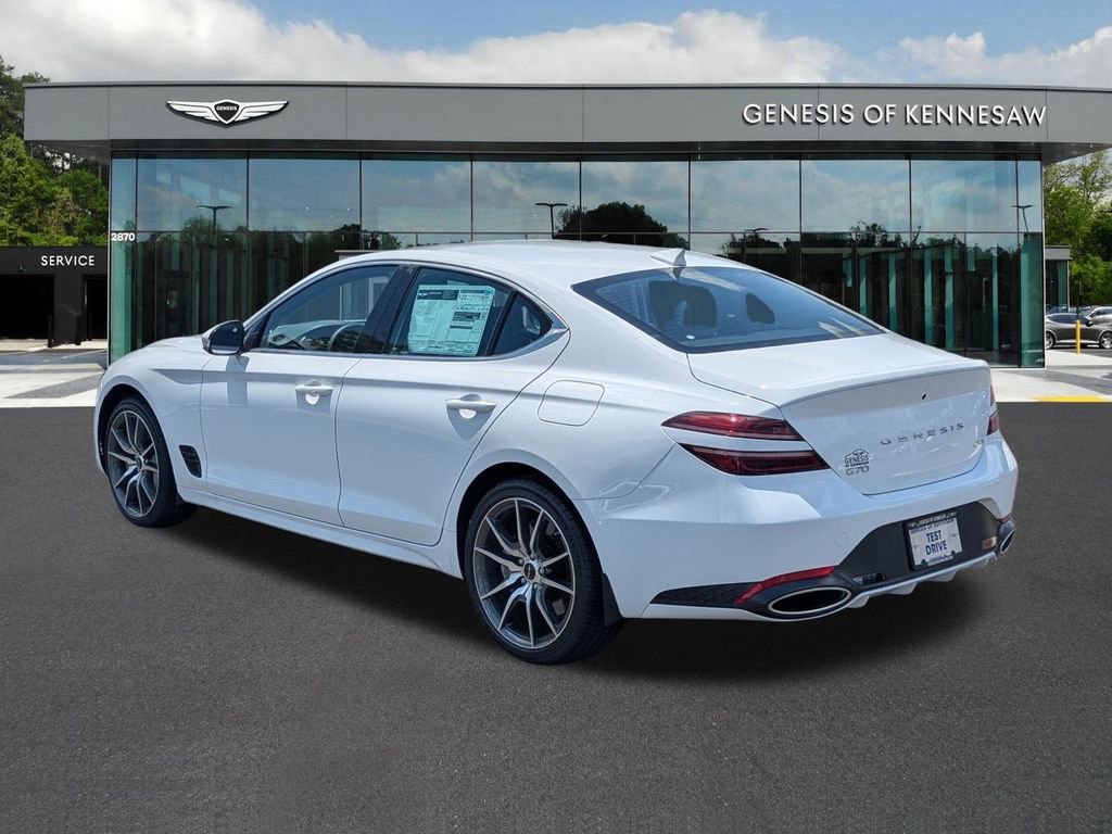 Used 2026 Genesis G70 2.5T image 5