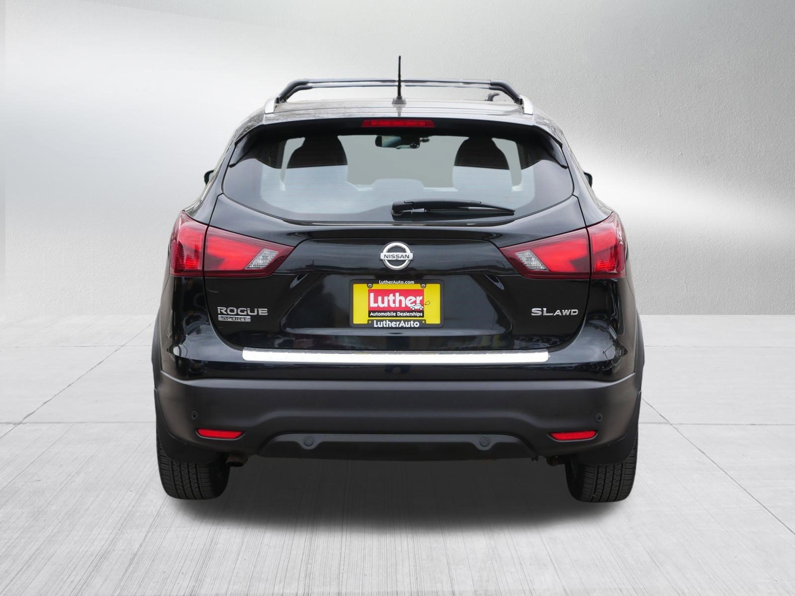 Used 2019 Nissan Rogue Sport SL AWD/4WD image 6