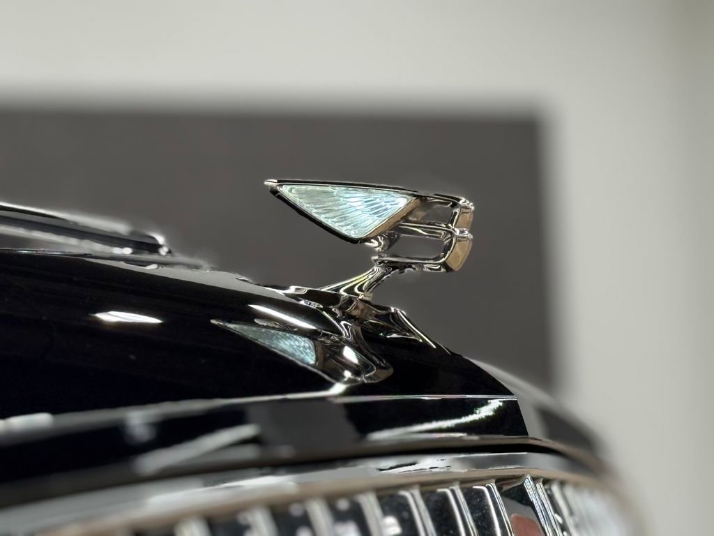 Used 2022 Bentley Flying Spur Plug-In Hybrid image 22