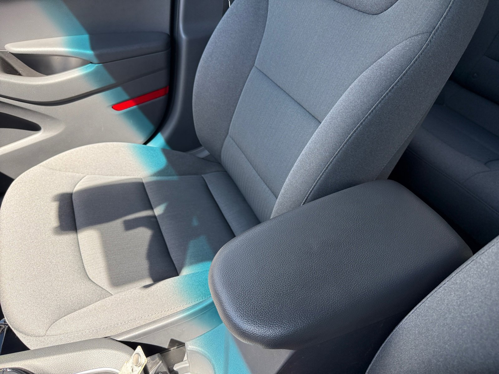 Certified 2022 Hyundai Ioniq SE FWD image 14