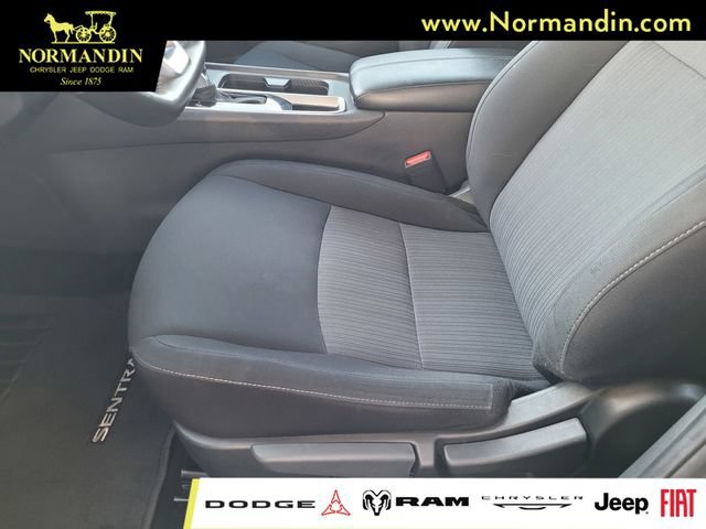 Used 2024 Nissan Sentra SV w/ All-Weather Package FWD image 17