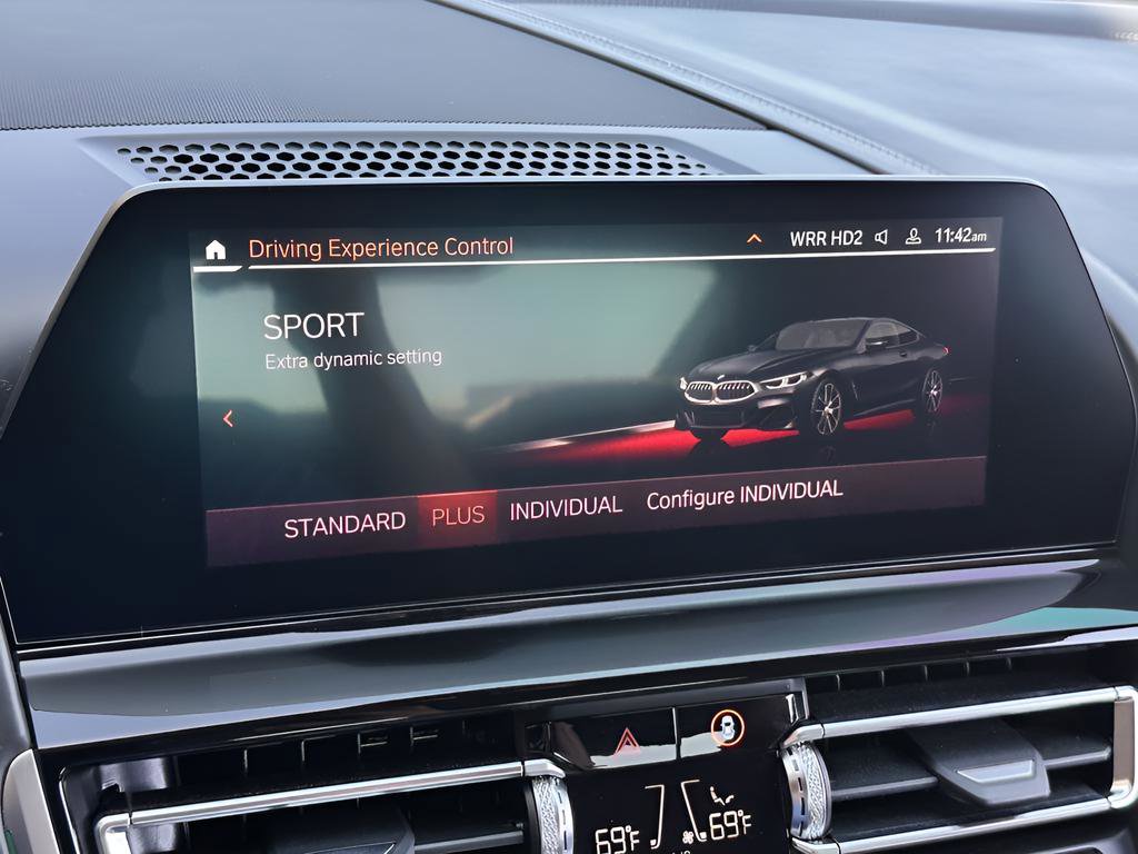 Used 2022 BMW 840i Coupe w/ Driving Assistance Package image 13