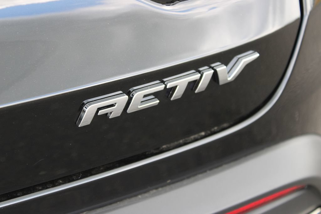 New 2026 Chevrolet Trax ACTIV w/ Driver Confidence Package FWD image 16