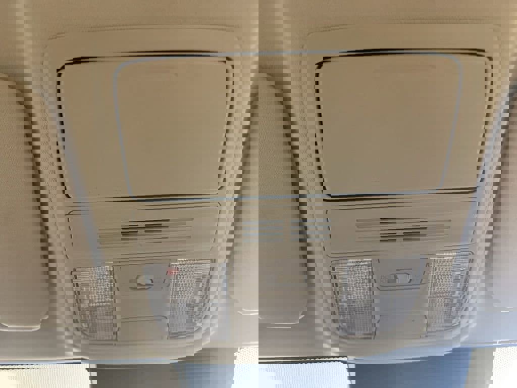 Used 2020 Honda CR-V LX image 22