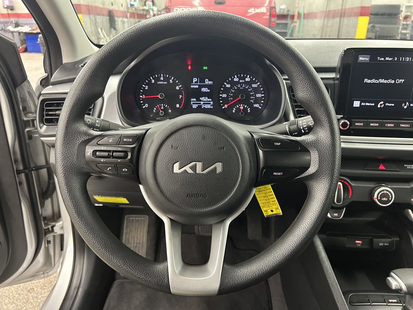 Used 2022 Kia Rio LX image 15