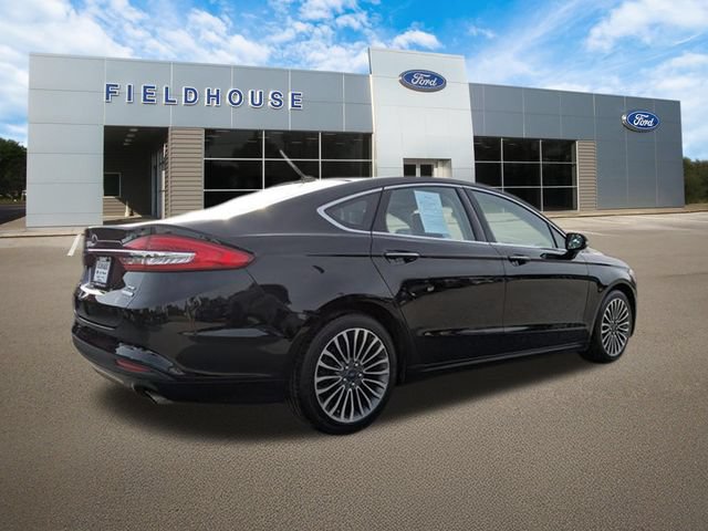 Used 2017 Ford Fusion SE w/ Fusion SE Technology Package FWD image 9