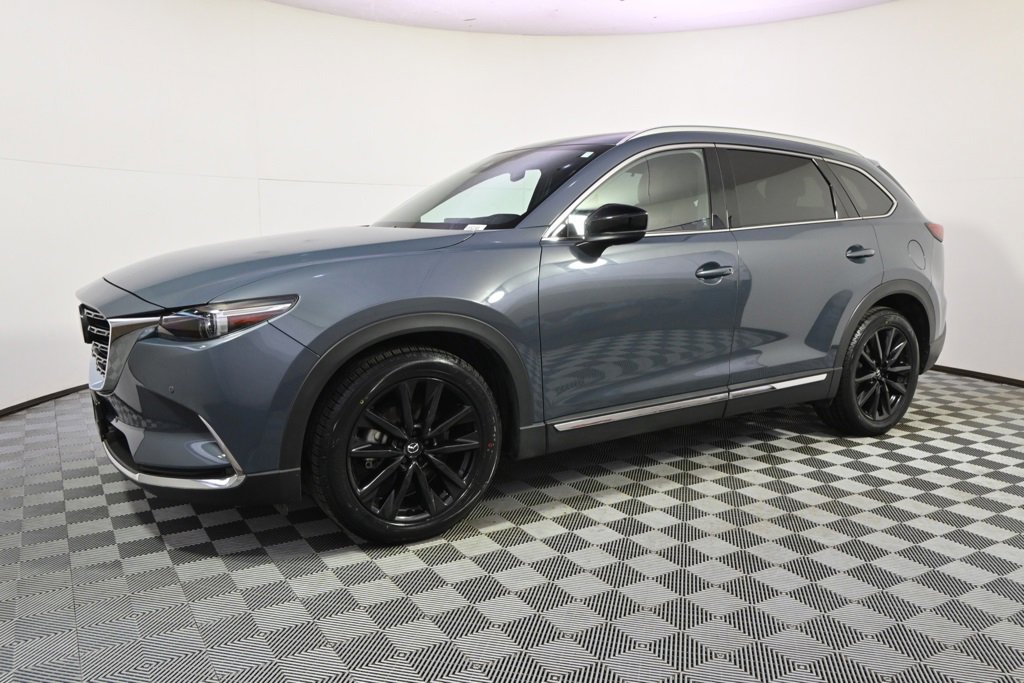 Used 2023 MAZDA CX-9 Carbon Edition image 2