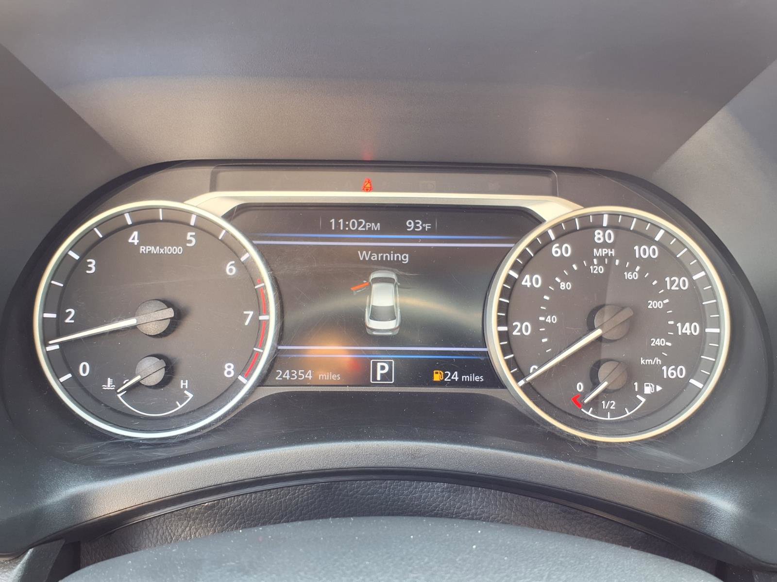 Used 2024 Nissan Sentra SV w/ SV Premium Package FWD image 16