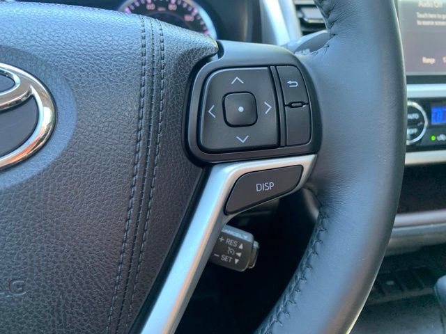 Used 2016 Toyota Highlander Limited FWD image 26