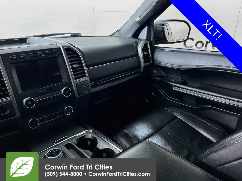 Used 2020 Ford Expedition Max XLT w/ Equipment Group 202A AWD/4WD image 28