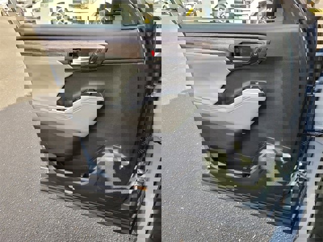 Used 2021 Toyota Highlander Limited image 27