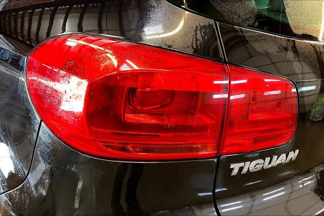 Used 2012 Volkswagen Tiguan S AWD/4WD image 23