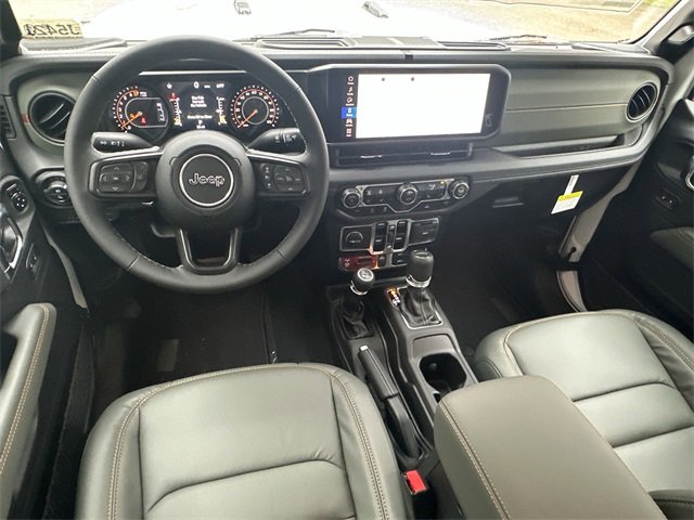 New 2025 Jeep Gladiator Mojave w/ Convenience Group image 22