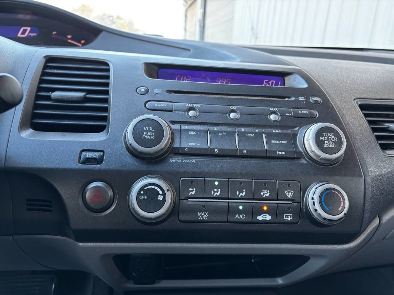 Used 2010 Honda Civic LX image 22