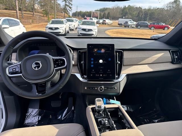 Used 2026 Volvo XC90 B5 Plus AWD/4WD image 15