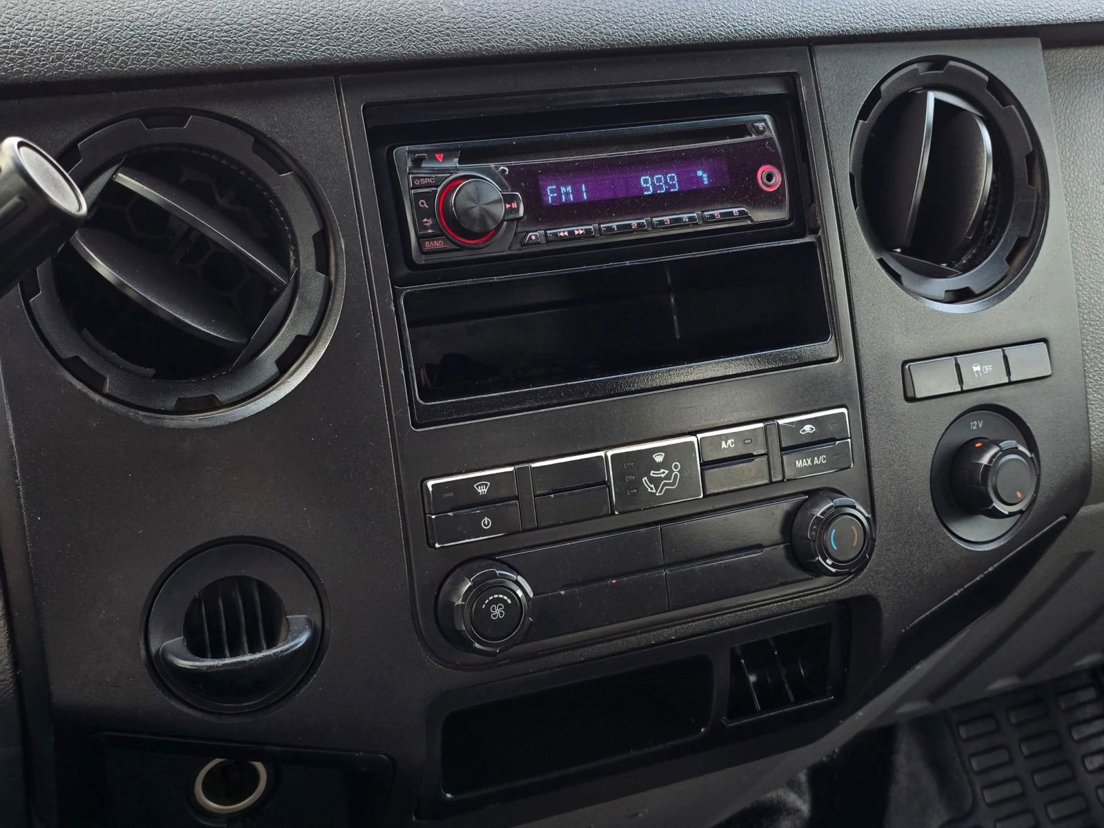 Used 2013 Ford F250 XL image 23