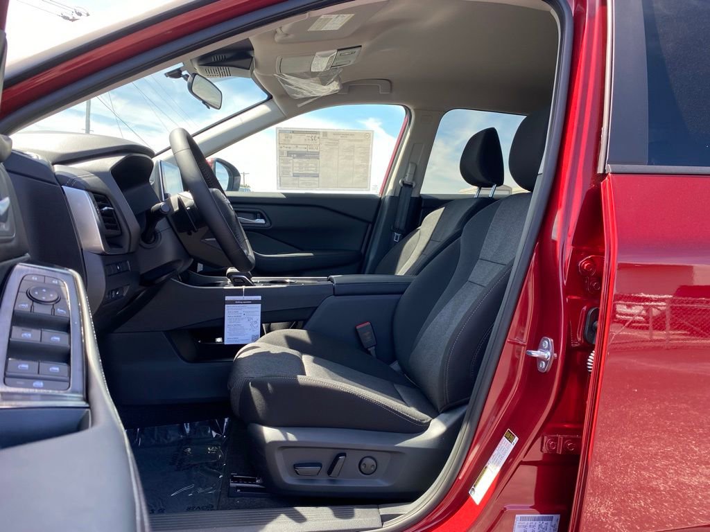 New 2026 Nissan Rogue SV image 11