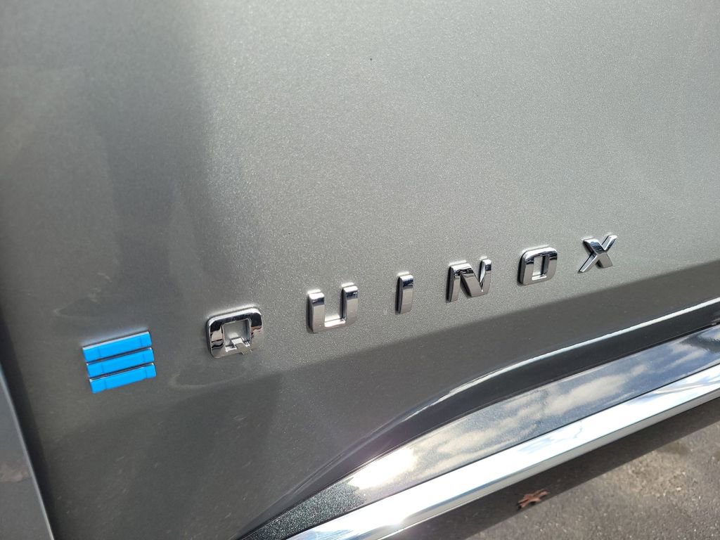 New 2026 Chevrolet Equinox EV LT image 32