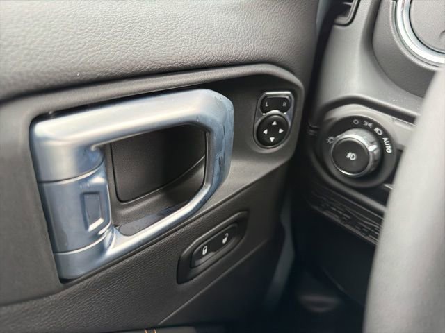 New 2026 Jeep Wrangler Sahara image 28