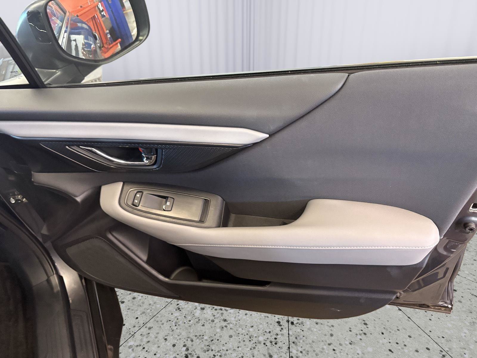 Used 2025 Subaru Outback Premium AWD/4WD image 15