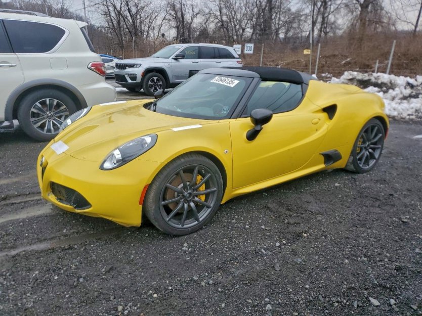 Used 2015 Alfa Romeo 4C Spider w/ Spider Track Package 2 image 2