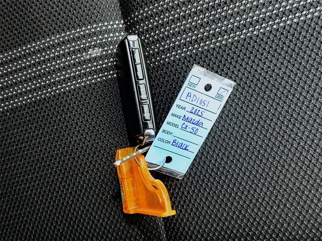 Used 2025 MAZDA CX-50 AWD 2.5 S w/ Premium Package image 34