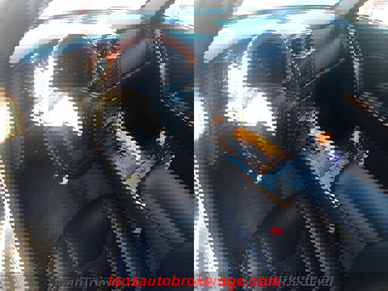 Used 2004 Cadillac XLR image 10