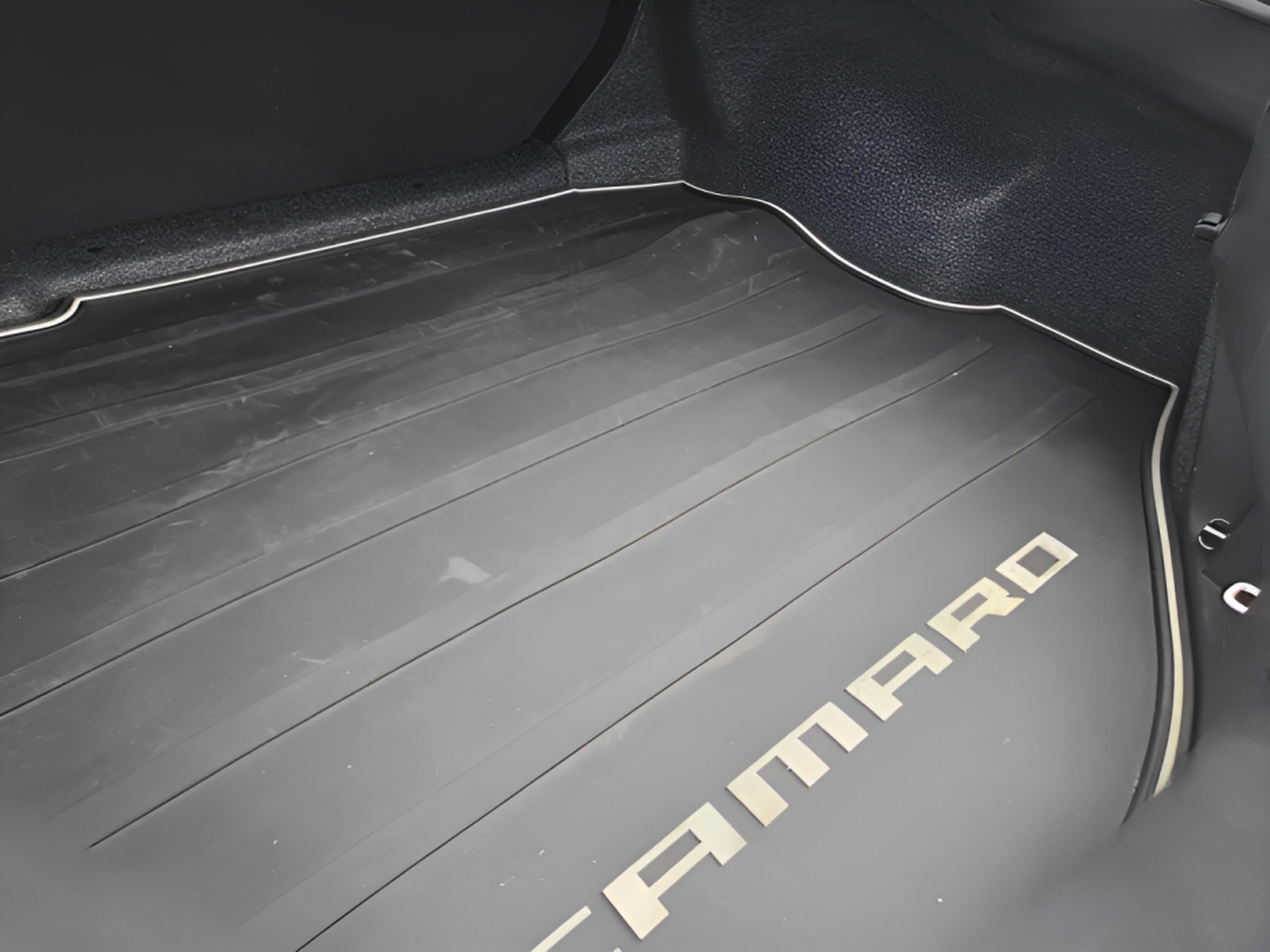 Used 2015 Chevrolet Camaro LT w/ 1LT Preferred Package image 29