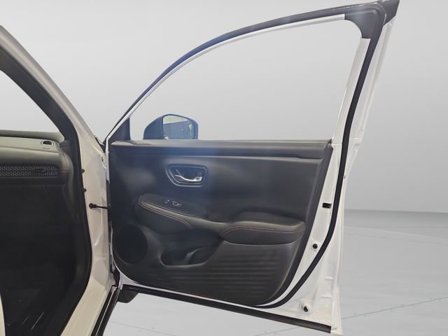 New 2026 Honda HR-V Sport image 30
