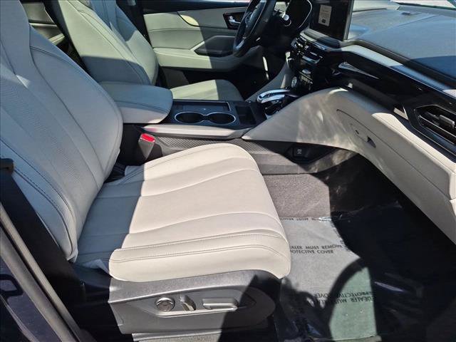 Used 2025 Acura MDX w/ Technology Package AWD/4WD image 21