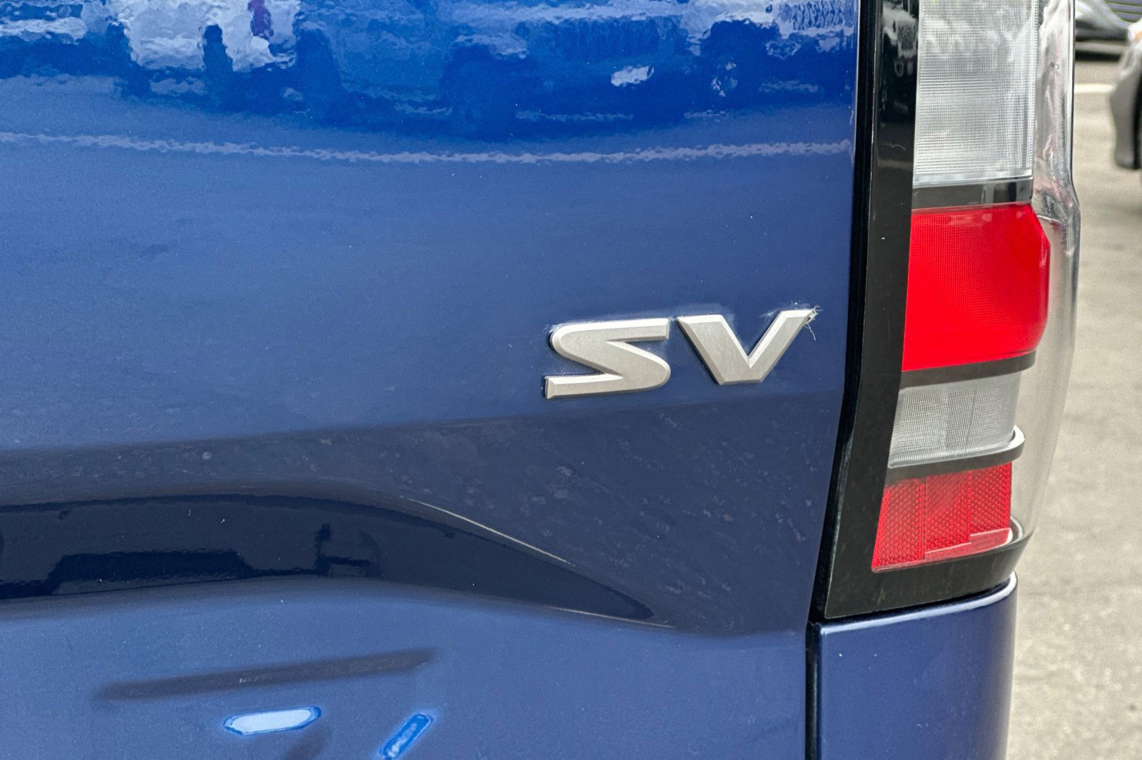 Used 2022 Nissan Frontier SV image 26