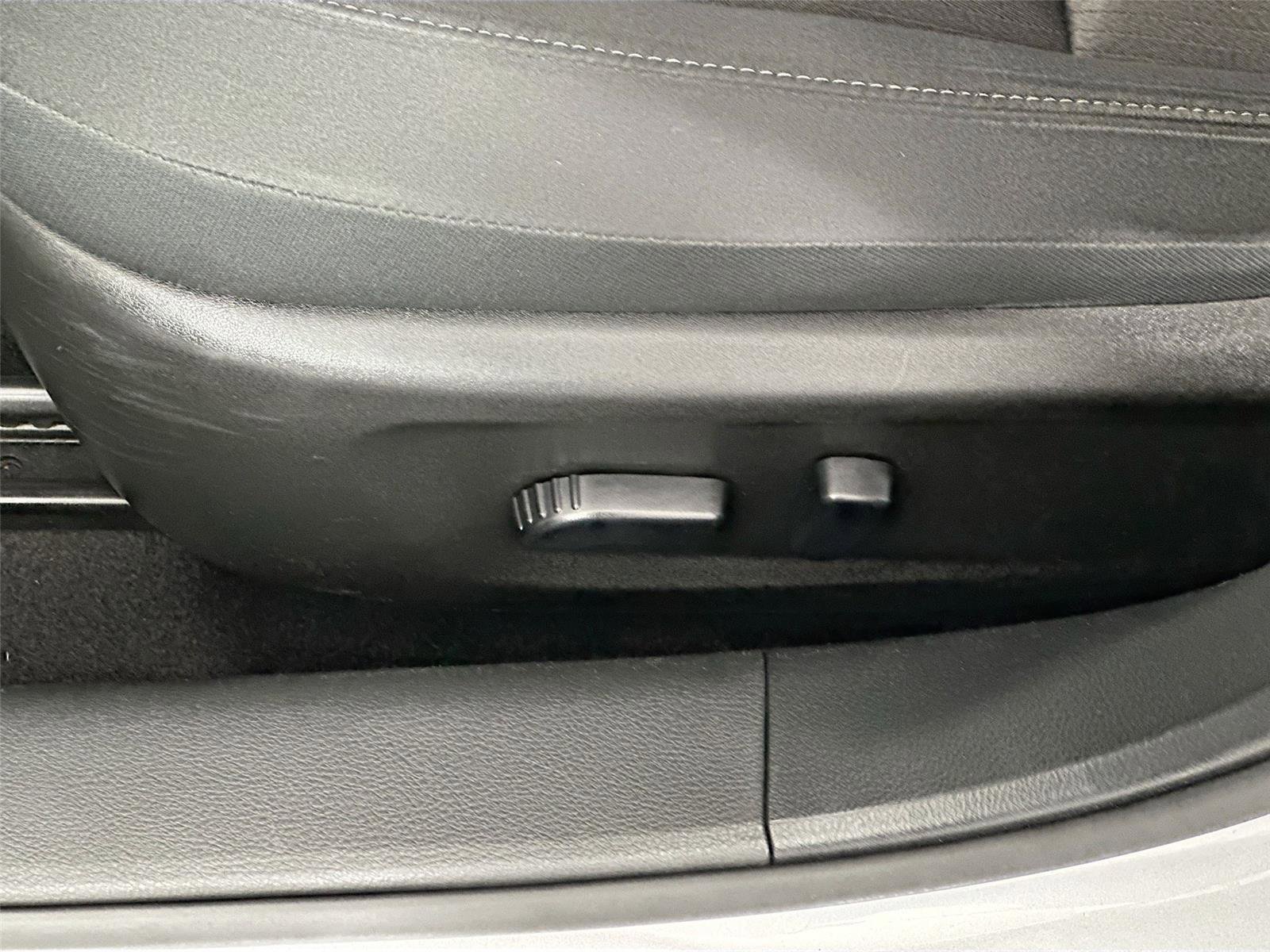 Used 2024 Nissan Altima 2.5 SV FWD image 20