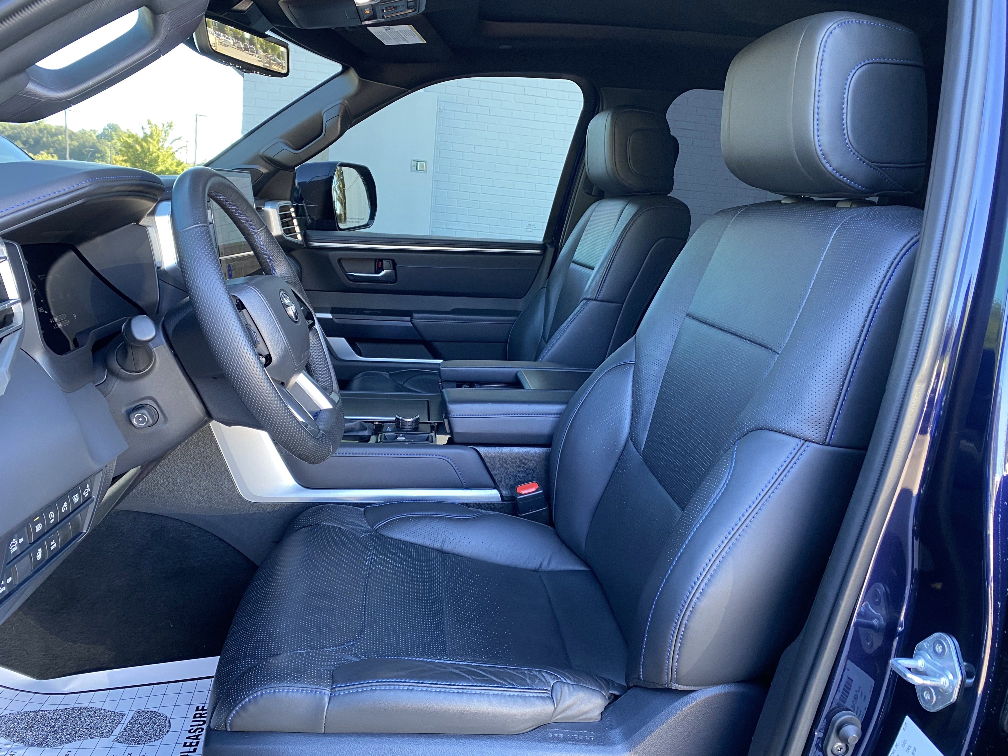 Used 2025 Toyota Tundra Platinum AWD/4WD image 16