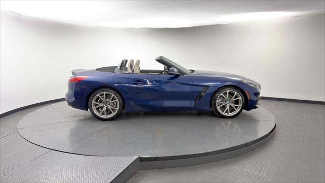 Used 2020 BMW Z4 sDrive30i w/ Convenience Package RWD image 9