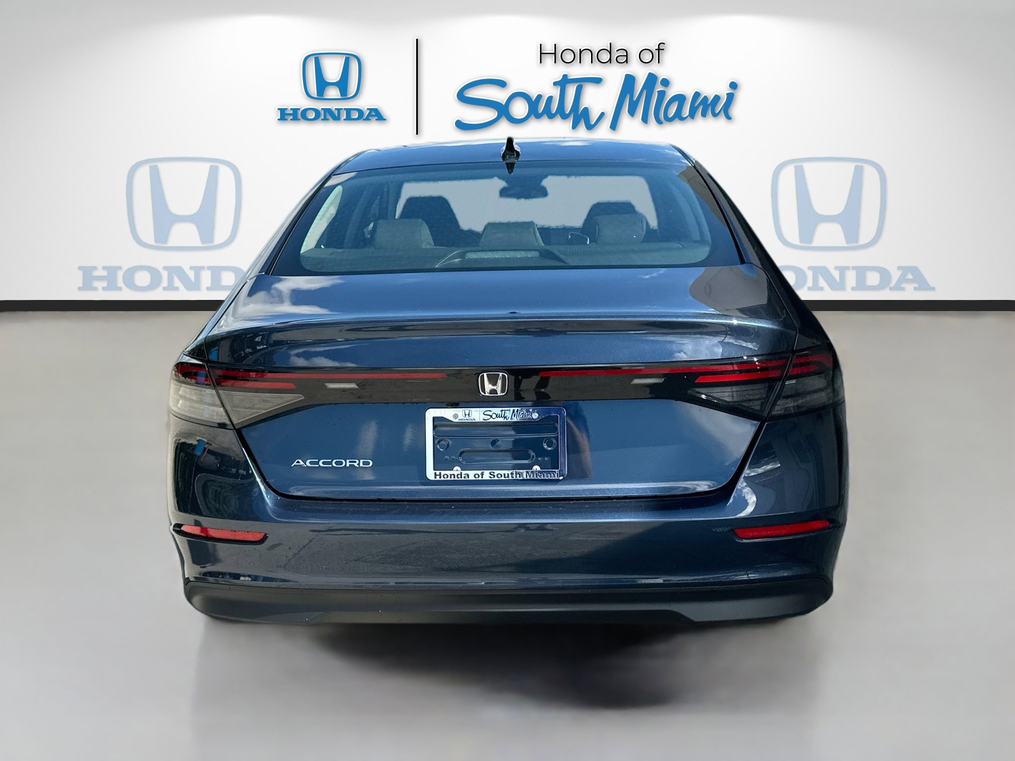 New 2025 Honda Accord SE image 5